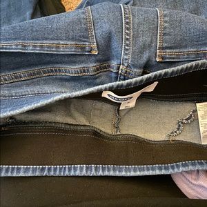 Old Navy Jeans - Old navy stretchy rockstar jeggings Old Navy Jeans - Old navy stretchy rockstar jeggings